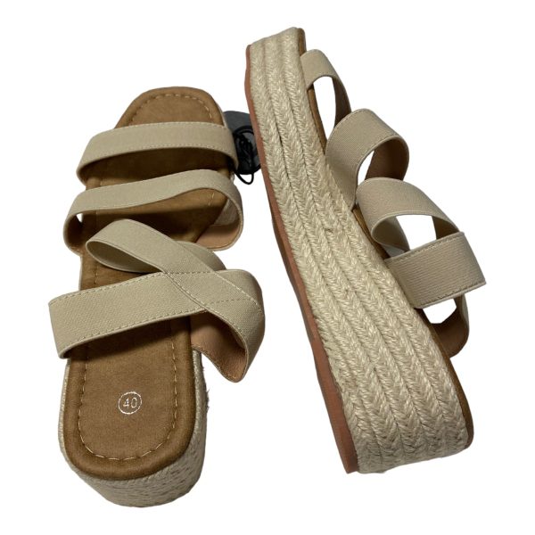 Beige Sandals Heels Platform Cmc, Size 9.5 Sale - Image 5