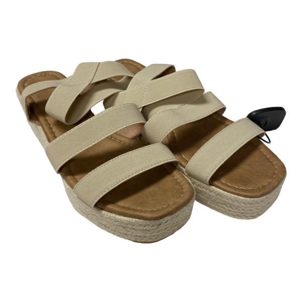 Beige Sandals Heels Platform Cmc, Size 9.5 Sale - Image 3