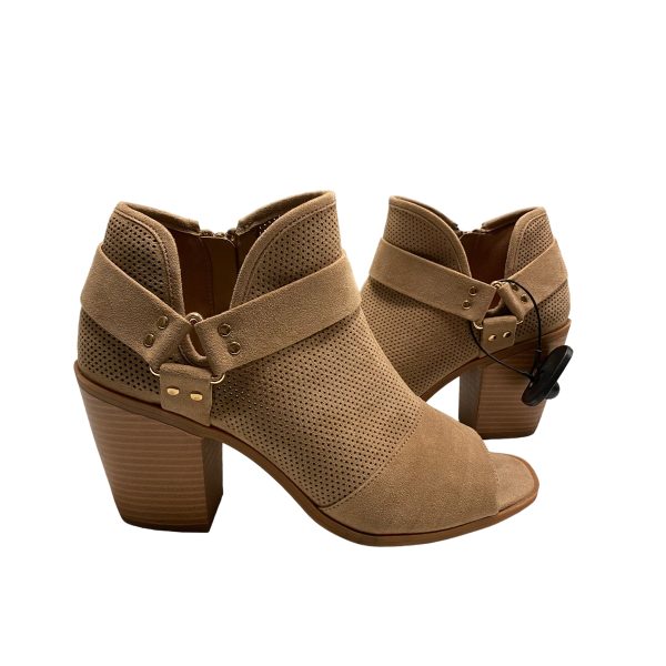Sandals Heels Block By Fergalicious  Size: 11 Online now - Image 2