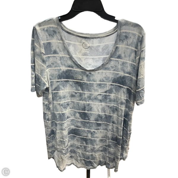 Top Short Sleeve Basic By Maurices In Tie Dye Print, Size: L For Cheap